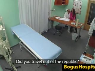 Amatør sykehus honning cockriding henne mester