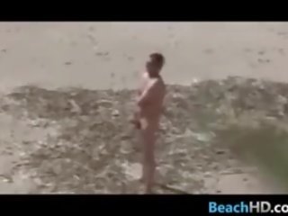 Mengintip pada miang/gatal orang di yang pantai