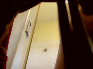 Min søster i lov i den dusj (hidden kamera)